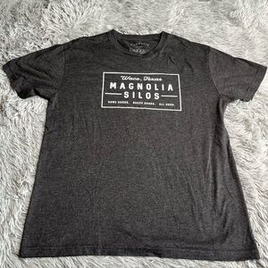 Magnolia Farms Tshirt Unisex Medium Black Waco Texas Chip Joanna Gaines